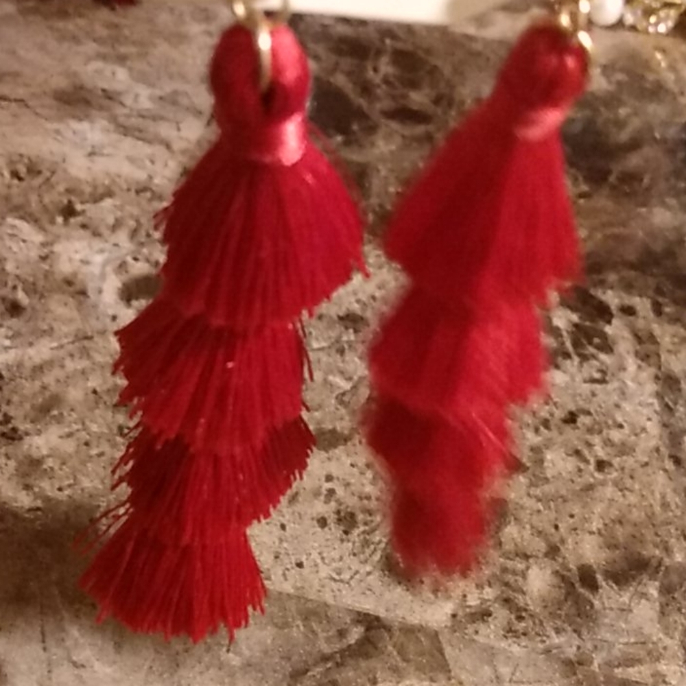 Earrings - Picture 2 of 3
